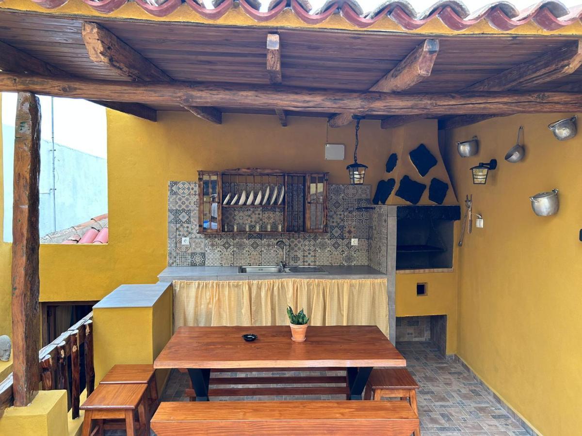 Tradicional Casa Canaria Con Piscina Y Vistas Al Teide Икод де лос Винос Екстериор снимка