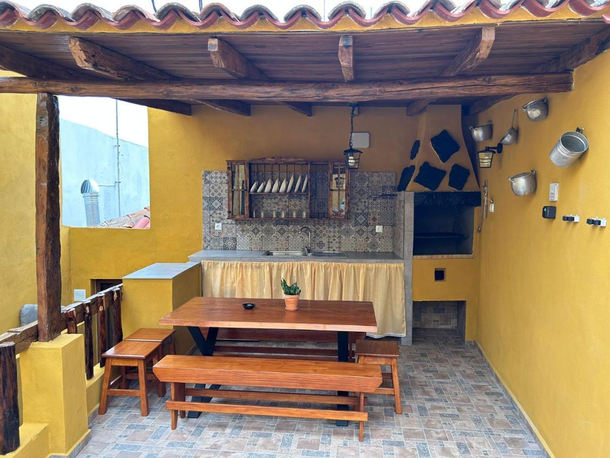 Tradicional Casa Canaria Con Piscina Y Vistas Al Teide Икод де лос Винос Екстериор снимка