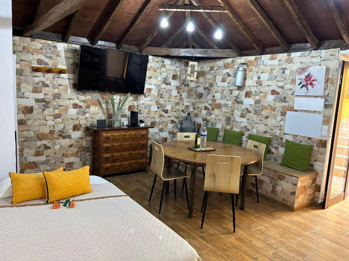 Tradicional Casa Canaria Con Piscina Y Vistas Al Teide Икод де лос Винос Екстериор снимка